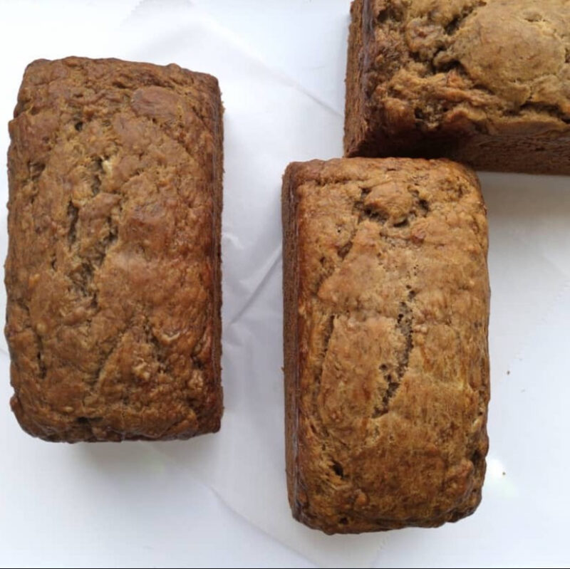 WHOLE GRAIN VEGAN BANANA BREAD