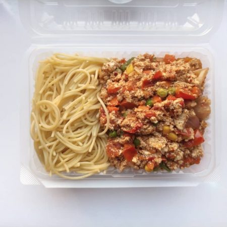 WHEAT PROTEIN PASTA WITH TOFU SAUCE