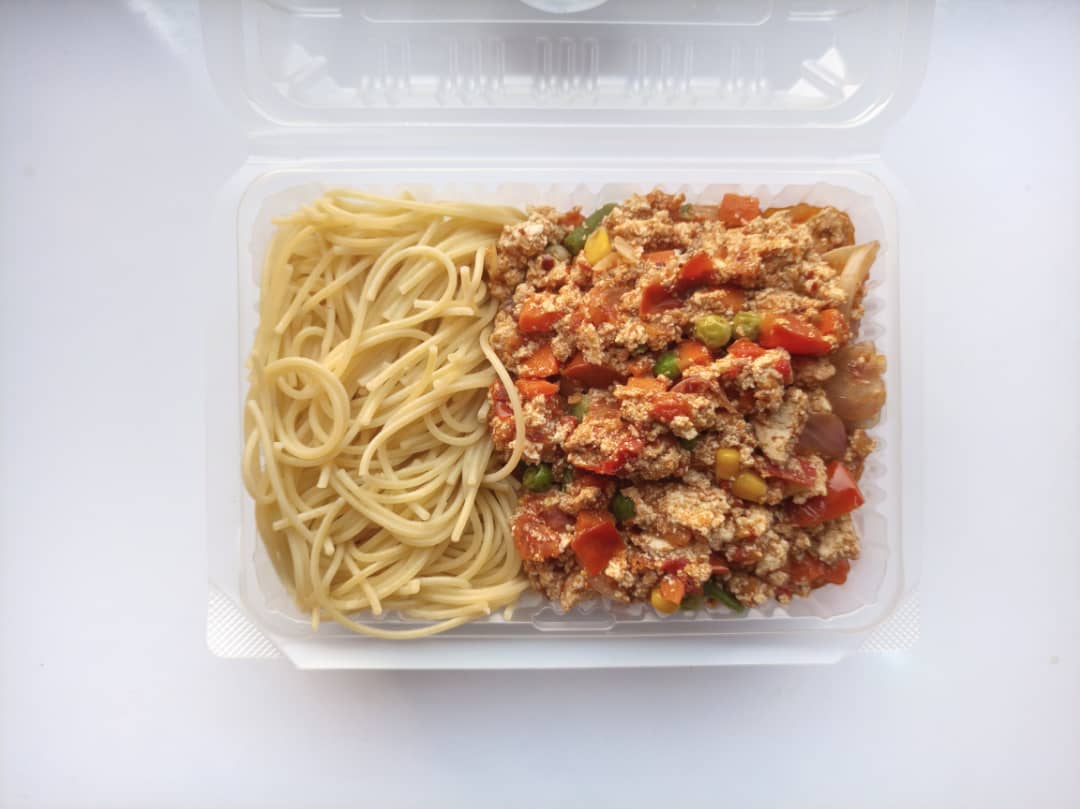 WHEAT PROTEIN PASTA WITH TOFU SAUCE
